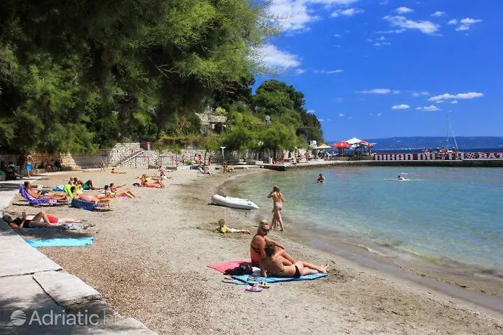 Apartment Rose By The Beach & Tennis Courts Spalato